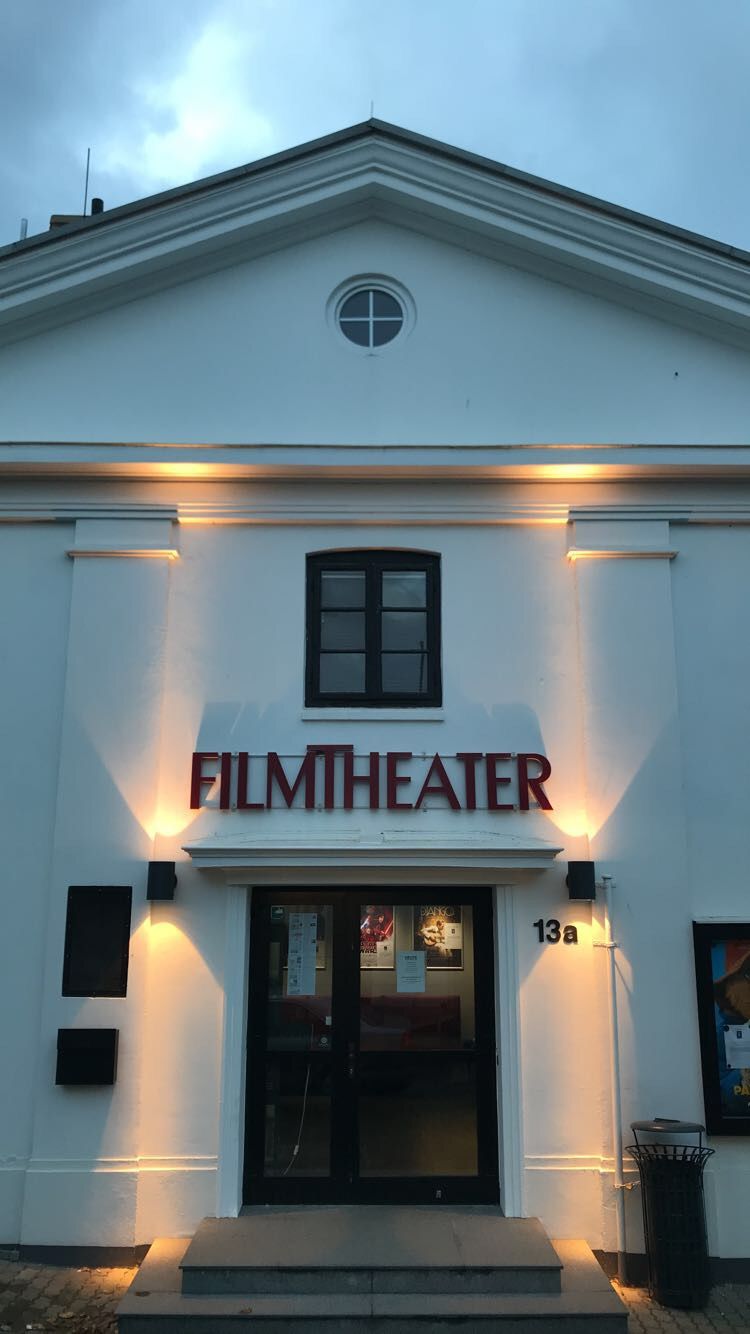 Burg Filmtheater